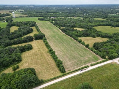 /international/us/gillen-road-odessa-mo-110100322792/