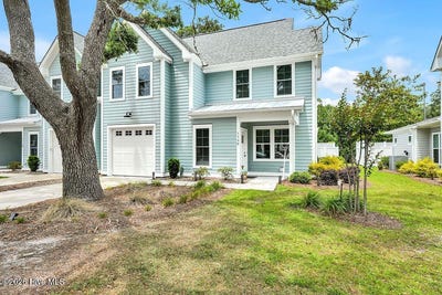 /international/us/114-w-14th-street-southport-nc-110108345153/