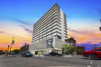 /international/us/203-e-berry-street-fort-wayne-in-110108541275/