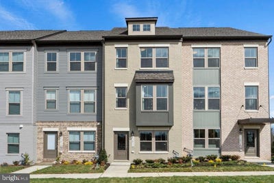 /international/us/7123-savannah-parkway-brandywine-md-110119925995/