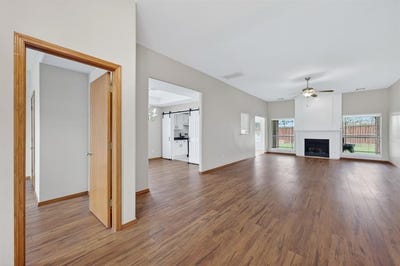 /international/us/12127-sw-4th-street-yukon-ok-110108449959/