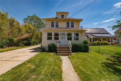 /international/us/129-bay-avenue-patchogue-ny-110108802603/