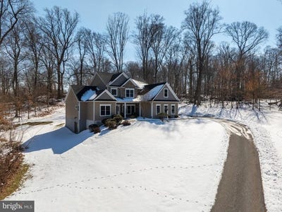 /international/us/65-westtown-thornton-road-west-chester-pa-110106319096/