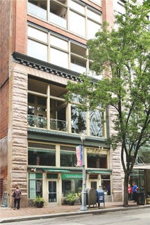 /international/us/941-penn-ave-downtown-pgh-pa-110106034362/