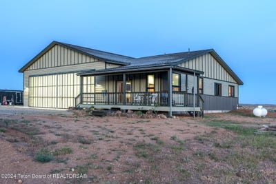 /international/us/78-e-fork-big-sandy-boulder-wy-110093049493/