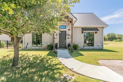 /international/us/7261-fm-1655-forestburg-tx-110101143533/