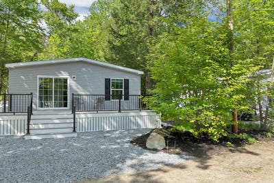 /international/us/7-shady-lane-tuftonboro-nh-110108490240/