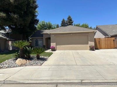 /international/us/361-w-chennault-avenue-clovis-ca-110108821982/
