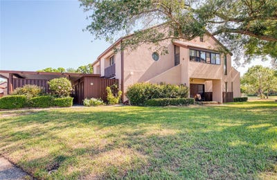/international/us/6305-pelican-creek-crossing-st-petersburg-fl-110107775380/
