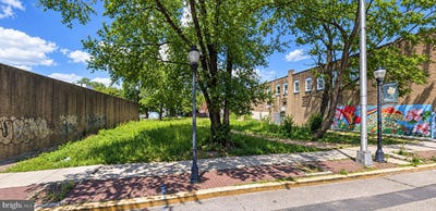 /international/us/2605-2611-westfield-avenue-camden-nj-110110273408/