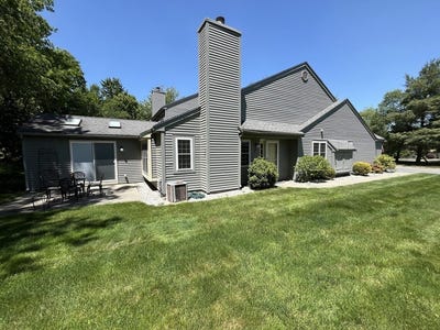 /international/us/600-ridgefield-cir-clinton-ma-110108541538/