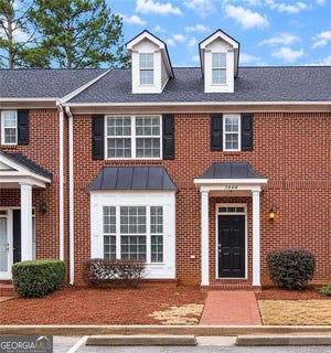 /international/us/3864-guilderoy-lane-austell-ga-110108363423/