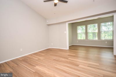 /international/us/3313-wyndham-circle-alexandria-va-110099582480/