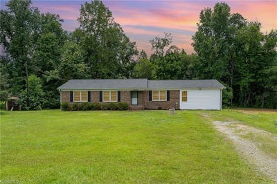/international/us/4203-kerwick-drive-greensboro-nc-110100965302/?lang=it