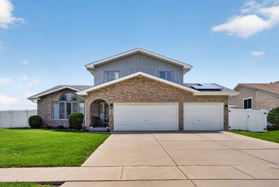 /international/us/702-longwood-court-minooka-il-110107631675/