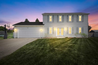 /international/us/780-w-cardinal-cir-oak-creek-wi-110108255208/