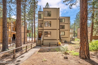 /international/us/226-clubhouse-circle-zephyr-cove-nv-110096826711/
