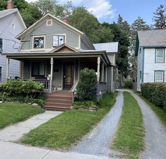 /international/us/94-park-street-burlington-vt-110100266925/