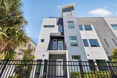/international/us/536-dr-martin-luther-king-jr-street-s-st-petersburg-fl-110102407556/