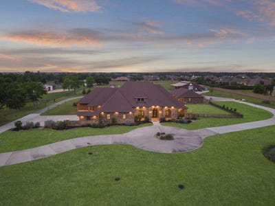 /international/us/21620-schiel-road-cypress-tx-110108498287/