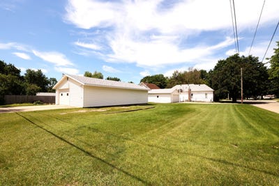/international/us/1628-crawford-street-boone-ia-110108824973/