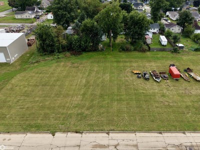 /international/us/1101-turner-street-marshalltown-ia-110110170812/