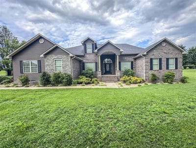 /international/us/48-oakwind-road-glasgow-ky-110108871980/