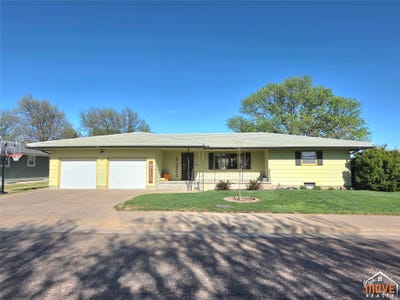 /international/us/306-s-johnson-avenue-montezuma-ks-110107283950/