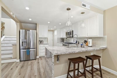 /international/us/1919-mountain-creek-court-san-jose-ca-110107663298/