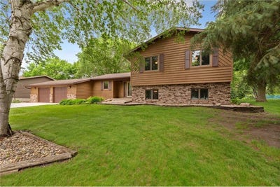 /international/us/1139-10th-street-n-saint-james-mn-110108501109/