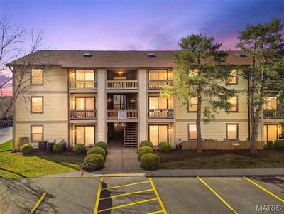 /international/us/1442-summergate-parkway-unincorporated-mo-110106565695/