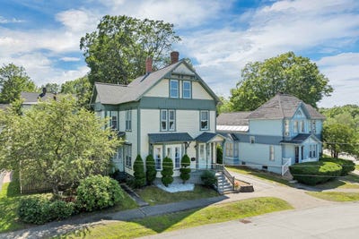 /international/us/50-grove-street-somersworth-nh-110100777328/