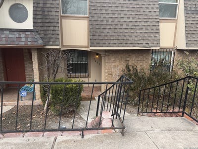 /international/us/5435-callaghan-san-antonio-tx-110105333401/