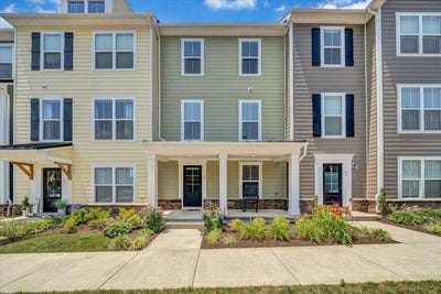 /international/us/59-broad-st-daleville-va-110107160055/