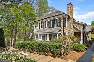 /international/us/407-waterfront-park-lane-dawsonville-ga-110107277931/