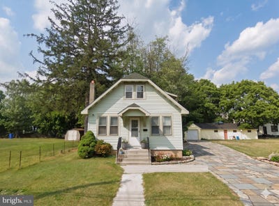 /international/us/11-sewell-street-glassboro-nj-110107760998/