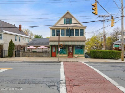 /international/us/1857-van-vranken-avenue-schenectady-ny-110100862781/