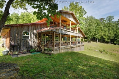 /international/us/213-lazy-k-drive-elkview-wv-110108033454/