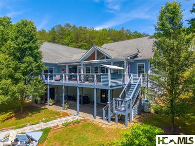 /international/us/264-chapel-cove-circle-lot-33-franklin-nc-110108341349/