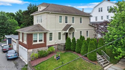 /international/us/739-moosic-street-scranton-pa-110100358533/
