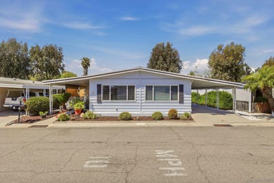 /international/us/2250-n-broadway-escondido-ca-110107506408/