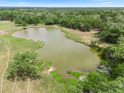 /international/us/95-highway-flatonia-tx-110098781352/