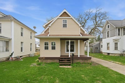 /international/us/323-douglas-avenue-dixon-il-110107715398/