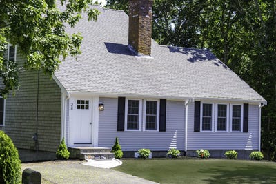/international/us/28-seminole-drive-yarmouth-port-ma-110108396562/