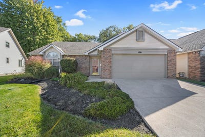 /international/us/416-woodside-place-bellefontaine-oh-110120463715/