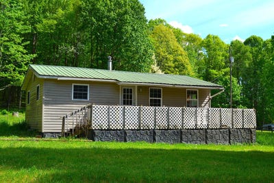 /international/us/273-hundley-ln-charmco-wv-110105734583/