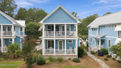 /international/us/511-neuse-village-road-arapahoe-nc-110110328508/