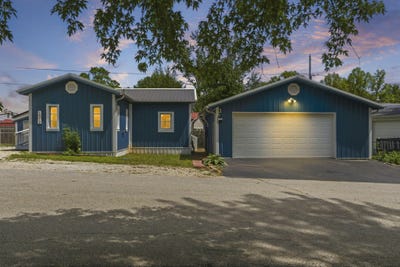 /international/us/1312-s-tilden-road-stockton-mo-110107669277/