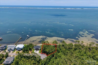 /international/us/5971-emerald-sound-dr-gulf-breeze-fl-110108507437/