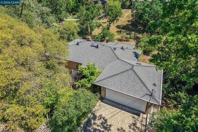 /international/us/2050-blackwood-dr-walnut-creek-ca-110107174140/